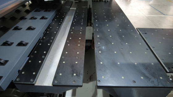 أثاث لوحات ذات ستة جوانب آلة حفر CNC HB62JF